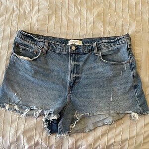 Abercrombie & Fitch 34/18 high rise distressed denim cut off shorts